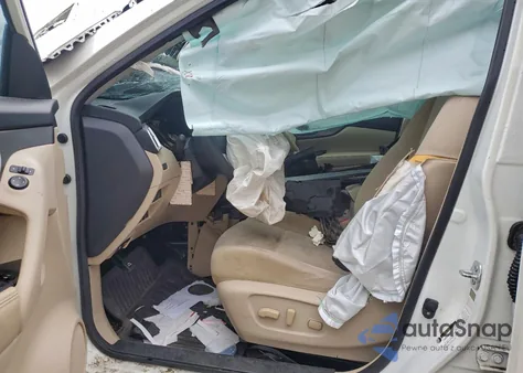 2016 Nissan Rogue S из США, поврежденный, VIN KNMAT2MT2GP682148